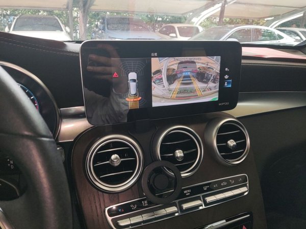 Mercedes-Benz GLC 2020, 52600 км, за 31987 USD - фото 16