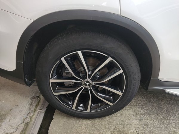 Mercedes-Benz GLC 2020, 52600 км, за 31987 USD - фото 10