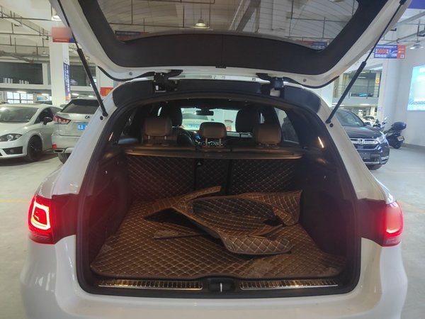 Mercedes-Benz GLC 2020, 69700 км, за 24998 USD - фото 22