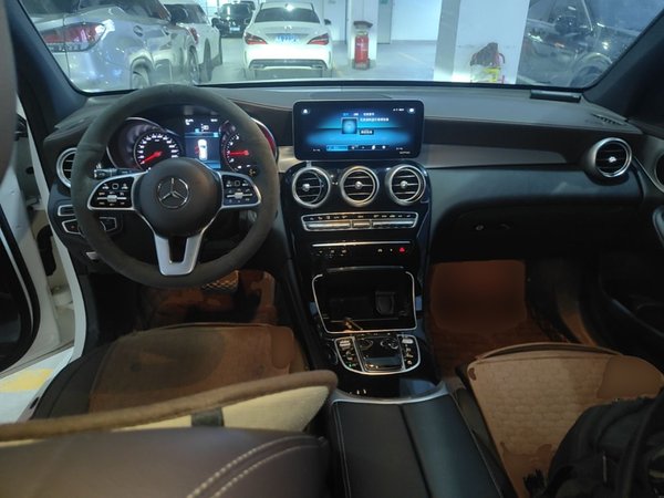 Mercedes-Benz GLC 2020, 69700 км, за 24998 USD - фото 13