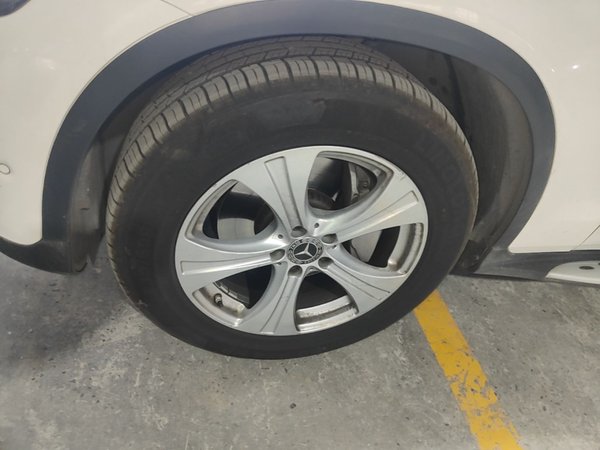 Mercedes-Benz GLC 2020, 69700 км, за 24998 USD - фото 8