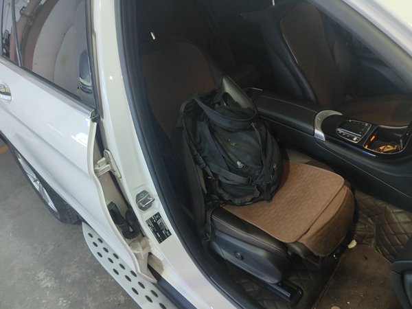 Mercedes-Benz GLC 2020, 69700 км, за 24998 USD - фото 23
