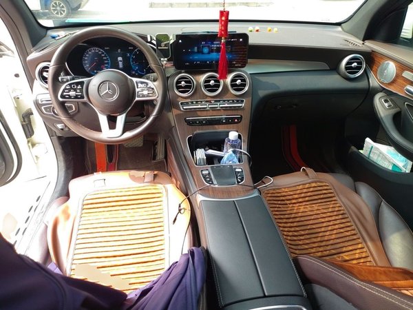 Mercedes-Benz GLC 2020, 76100 км, за 29872 USD - фото 6