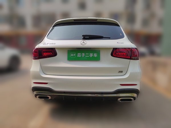 Mercedes-Benz GLC 2020, 76100 км, за 29872 USD