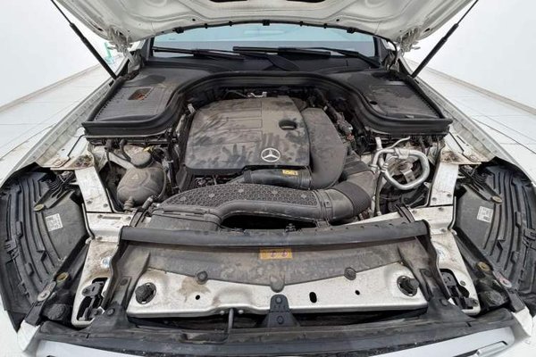 Mercedes-Benz GLC 2020, 88800 км, за 26473 USD - фото 35