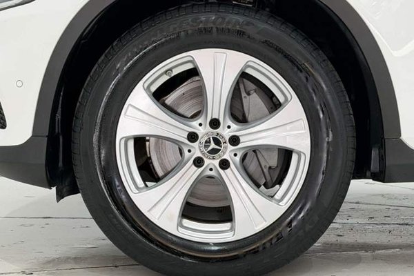 Mercedes-Benz GLC 2020, 88800 км, за 26473 USD - фото 18