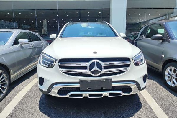 Mercedes-Benz GLC 2020, 88800 км, за 26473 USD