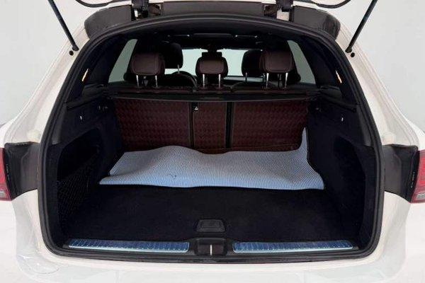 Mercedes-Benz GLC 2020, 88800 км, за 26473 USD - фото 29