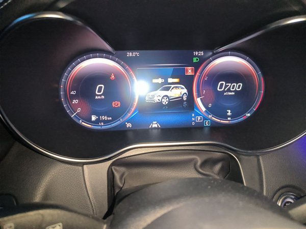 Mercedes-Benz GLC 2021, 72800 км, за 29973 USD - фото 12