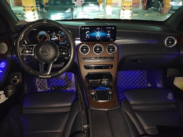 Mercedes-Benz GLC 2021, 140600 км, за 31878 USD - фото 10