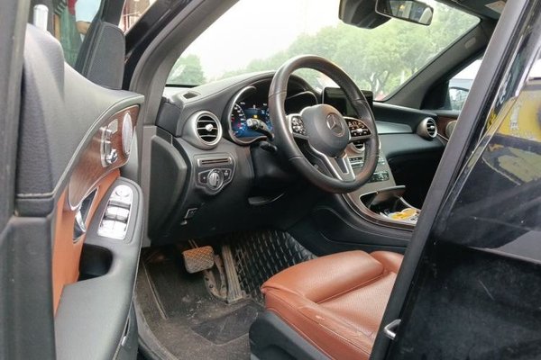 Mercedes-Benz GLC 2021, 157300 км, за 29562 USD - фото 16