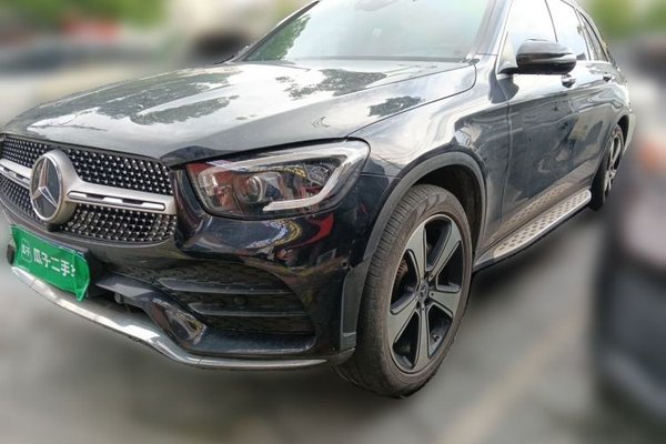 Mercedes-Benz GLC · 2021 год