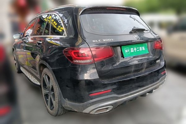 Mercedes-Benz GLC 2021, 157300 км, за 29562 USD