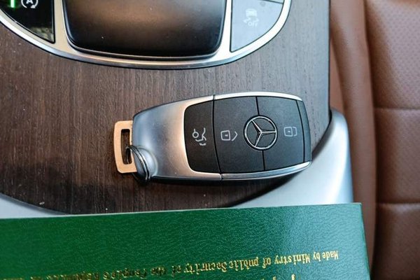 Mercedes-Benz GLC 2021, 157300 км, за 29562 USD - фото 20
