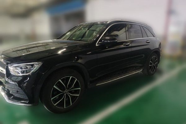 Mercedes-Benz GLC · 2021 год