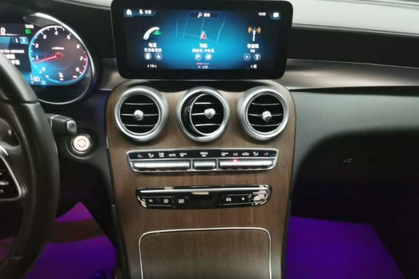 Mercedes-Benz GLC 2021, 48600 км, за 34682 USD - фото 20