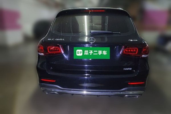 Mercedes-Benz GLC 2021, 64500 км, за 28106 USD
