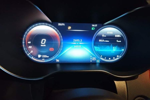 Mercedes-Benz GLC 2021, 64500 км, за 28106 USD - фото 11