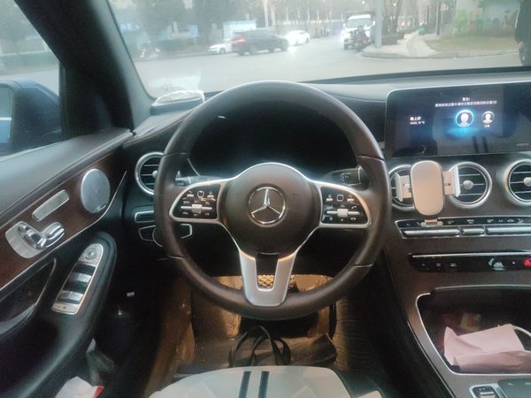 Mercedes-Benz GLC 2021, 98800 км, за 31880 USD - фото 11