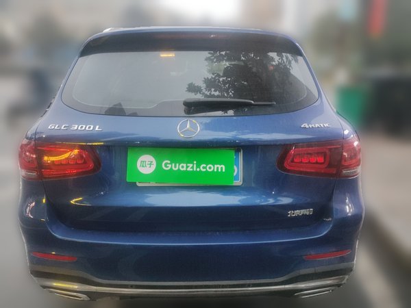 Mercedes-Benz GLC 2021, 98800 км, за 31880 USD