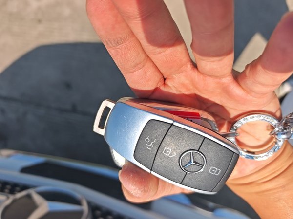 Mercedes-Benz GLC 2021, 65600 км, за 33765 USD - фото 12