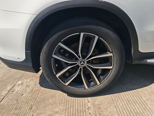Mercedes-Benz GLC 2021, 65600 км, за 33765 USD - фото 10