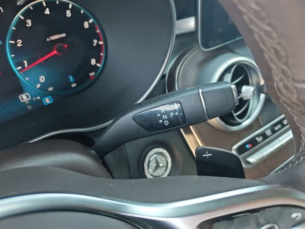 Mercedes-Benz GLC 2021, 65600 км, за 33765 USD - фото 17