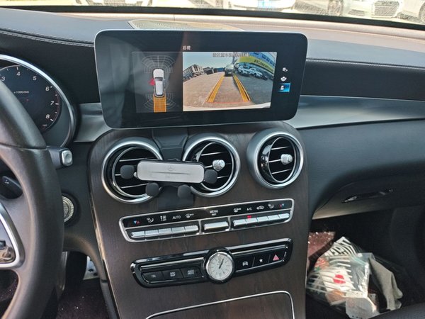 Mercedes-Benz GLC 2021, 65600 км, за 33765 USD - фото 16