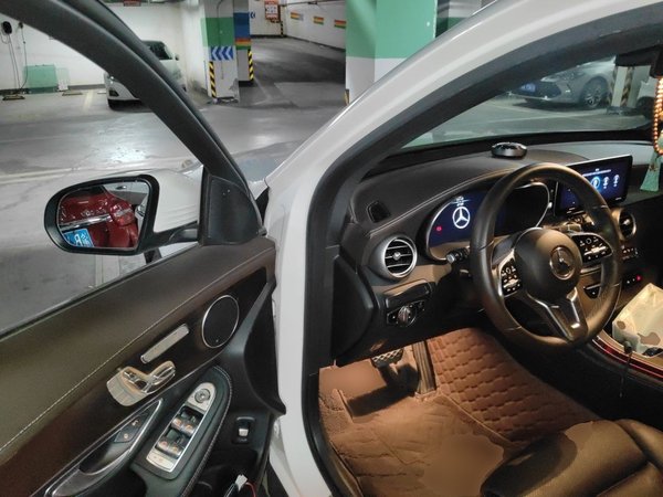 Mercedes-Benz GLC 2021, 67100 км, за 28053 USD - фото 17