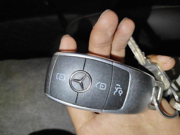 Mercedes-Benz GLC 2021, 67100 км, за 28053 USD - фото 9