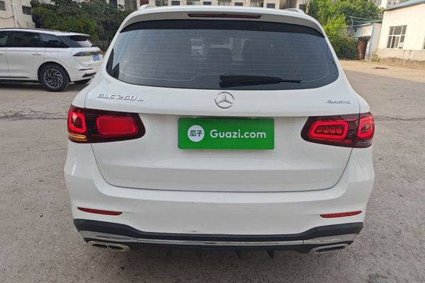 Mercedes-Benz GLC 2021, 91400 км, за 28503 USD