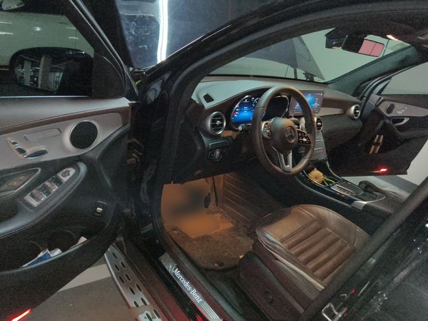 Mercedes-Benz GLC 2022, 26200 км, за 32950 USD - фото 13