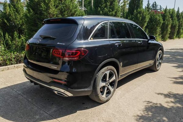 Mercedes-Benz GLC 2022, 33000 км, за 38046 USD - фото 6