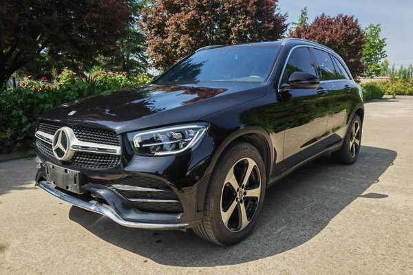 Mercedes-Benz GLC · 2022 год