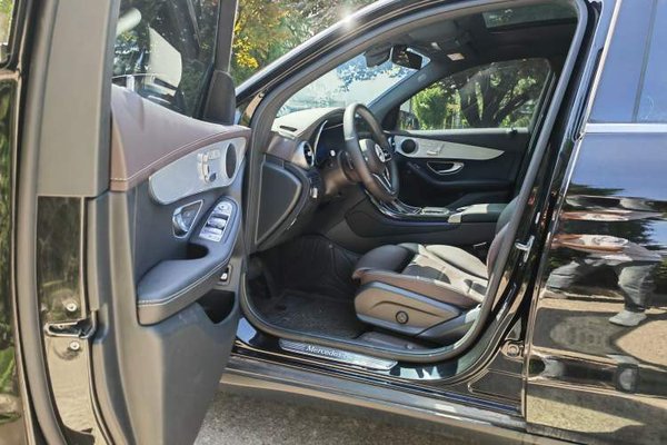 Mercedes-Benz GLC 2022, 33000 км, за 38046 USD - фото 10