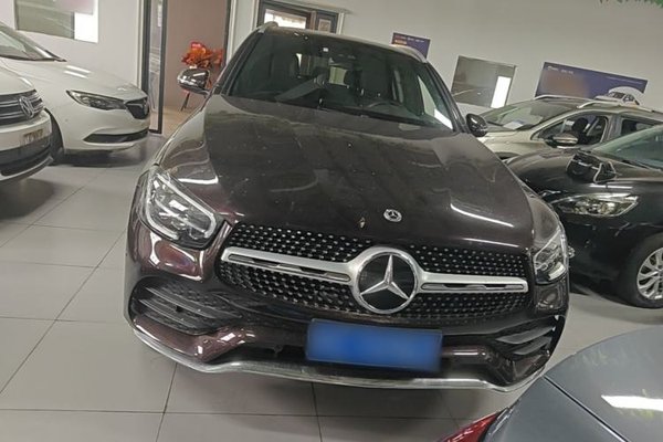 Mercedes-Benz GLC 2022, 34900 км, за 37071 USD