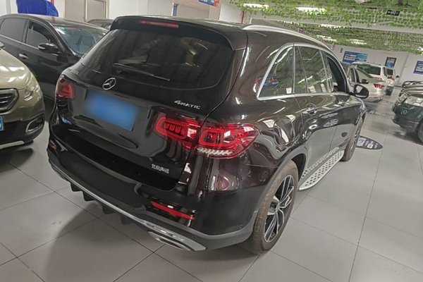 Mercedes-Benz GLC 2022, 34900 км, за 37071 USD - фото 6