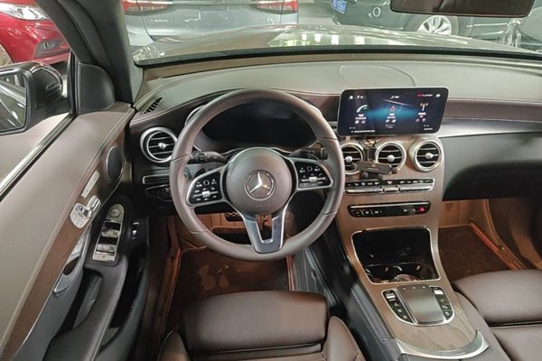 Mercedes-Benz GLC 2022, 34900 км, за 37071 USD - фото 13