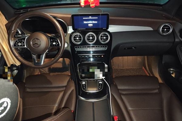 Mercedes-Benz GLC 2022, 38300 км, за 34498 USD - фото 10