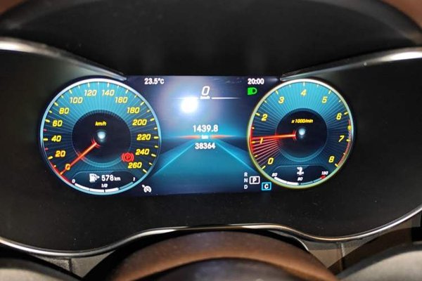 Mercedes-Benz GLC 2022, 38300 км, за 34498 USD - фото 12