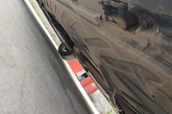 Mercedes-Benz GLC 2022, 57100 км, за 31857 USD - фото 28
