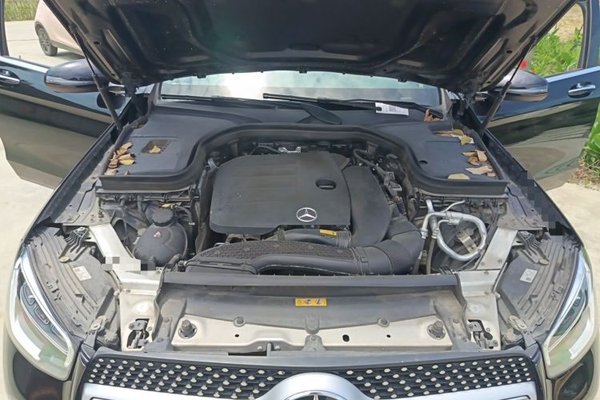 Mercedes-Benz GLC 2022, 57100 км, за 31857 USD - фото 21