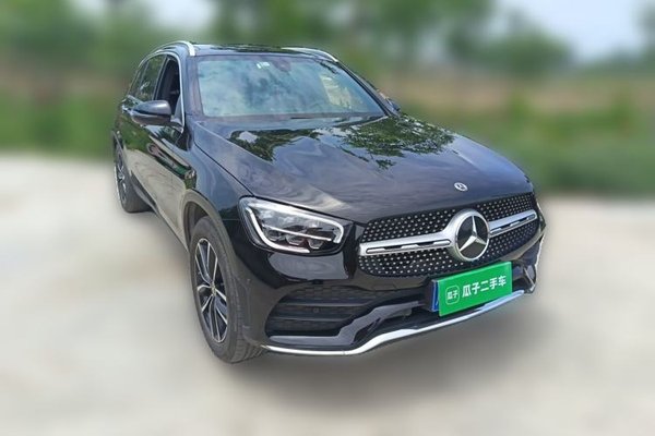 Mercedes-Benz GLC 2022, 57100 км, за 31857 USD