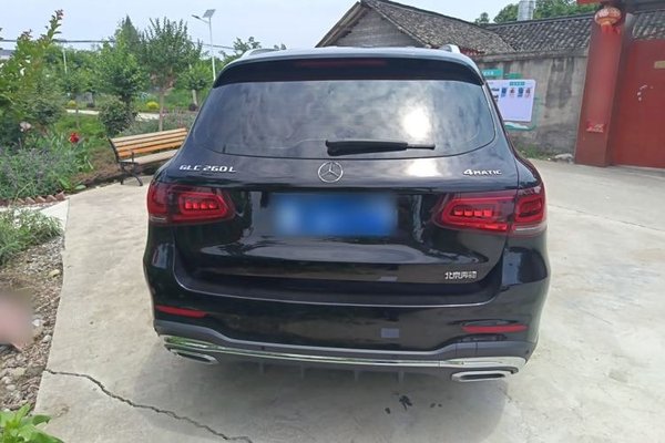 Mercedes-Benz GLC 2022, 57100 км, за 31857 USD