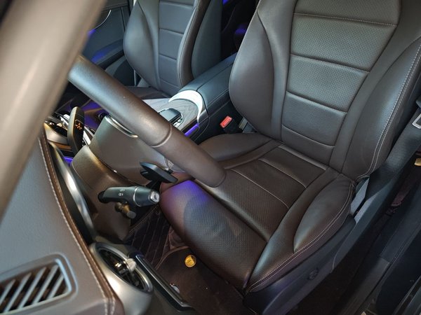 Mercedes-Benz GLC 2022, 35600 км, за 36200 USD - фото 16