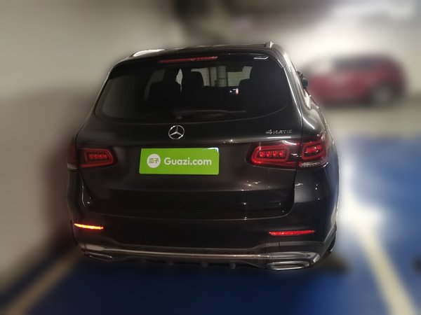 Mercedes-Benz GLC 2022, 54500 км, за 32700 USD