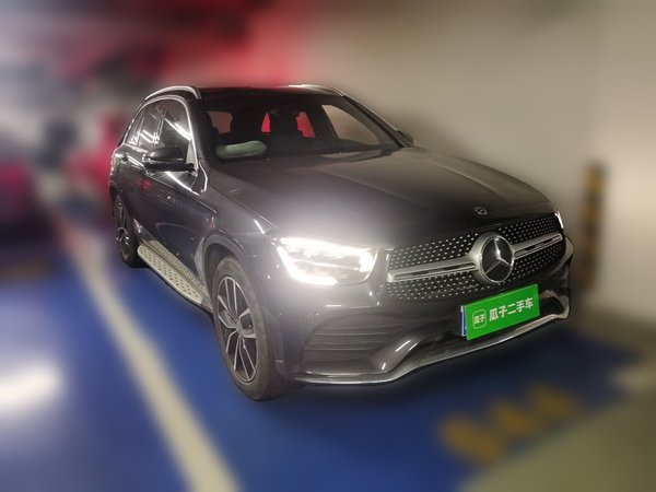 Mercedes-Benz GLC 2022, 54500 км, за 32700 USD