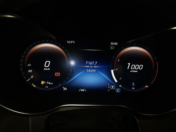 Mercedes-Benz GLC 2022, 54500 км, за 32700 USD - фото 9