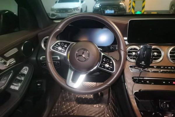 Mercedes-Benz GLC 2022, 10600 км, за 42802 USD - фото 9