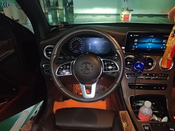 Mercedes-Benz GLC 2022, 76100 км, за 33151 USD - фото 11